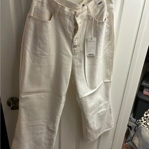 Women’s White Wide-Leg Crop Jeans